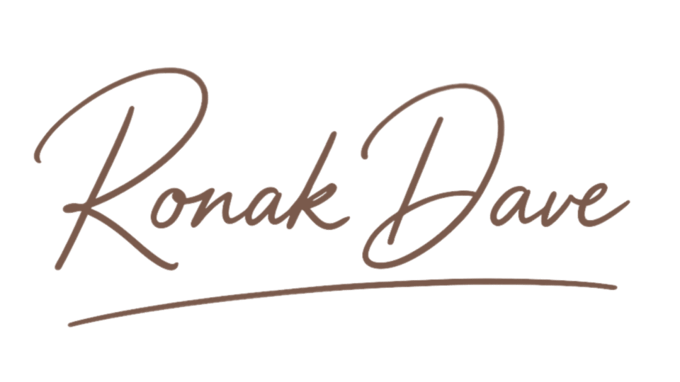 Ronak Dave, founder of Safawala, expert in handcrafted wedding safas and traditional turbans